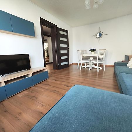 Platinum Apartment - Apartament Cu 3 Camere, 2 Dormitoare, 2 Bai, Bucatarie Complet Utilata, 2 Balcoane 布加勒斯特 外观 照片