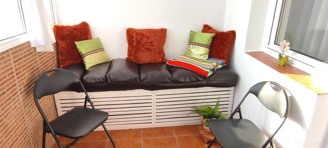Platinum Apartment - Apartament Cu 3 Camere, 2 Dormitoare, 2 Bai, Bucatarie Complet Utilata, 2 Balcoane 布加勒斯特 外观 照片