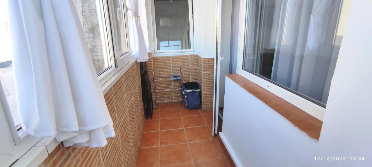 Platinum Apartment - Apartament Cu 3 Camere, 2 Dormitoare, 2 Bai, Bucatarie Complet Utilata, 2 Balcoane 布加勒斯特 外观 照片