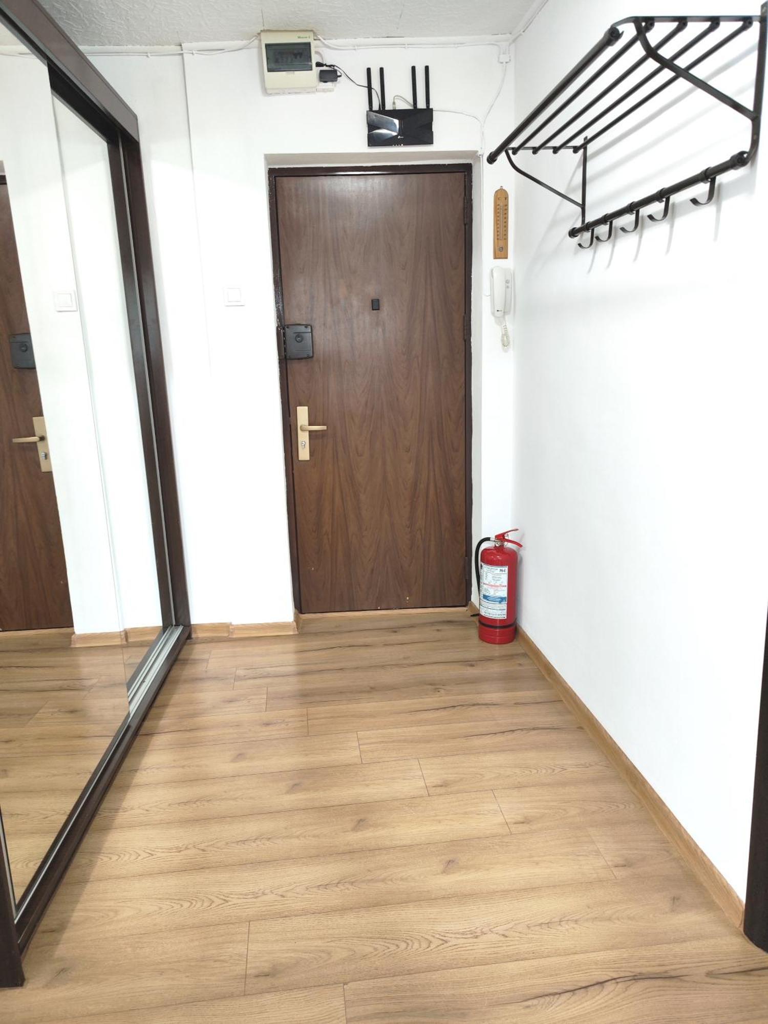 Platinum Apartment - Apartament Cu 3 Camere, 2 Dormitoare, 2 Bai, Bucatarie Complet Utilata, 2 Balcoane 布加勒斯特 外观 照片