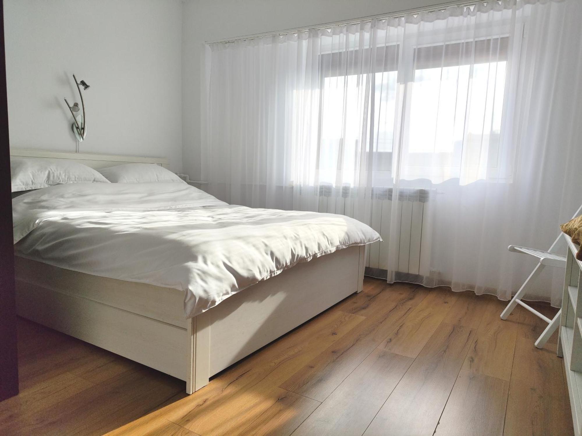 Platinum Apartment - Apartament Cu 3 Camere, 2 Dormitoare, 2 Bai, Bucatarie Complet Utilata, 2 Balcoane 布加勒斯特 外观 照片