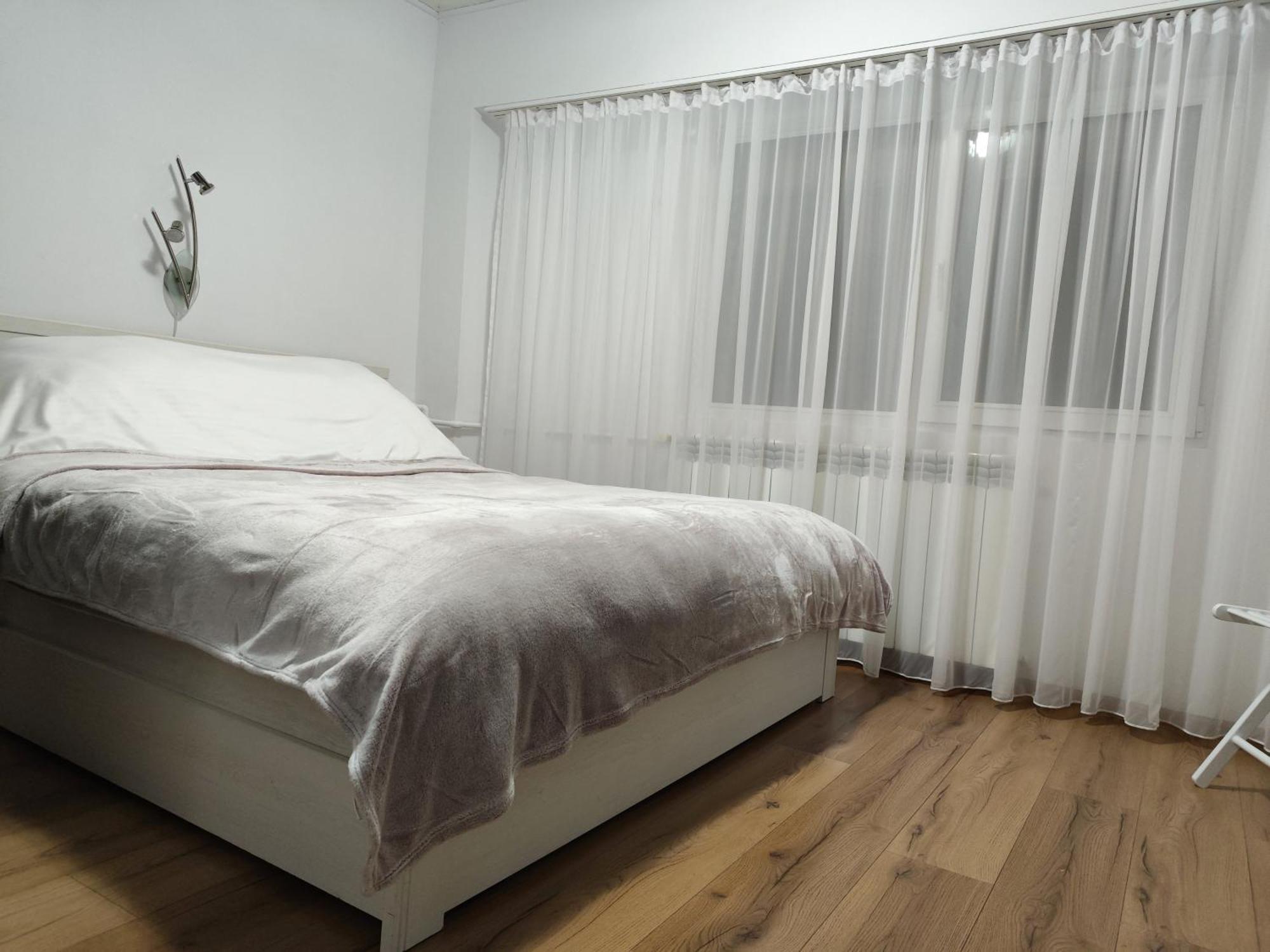 Platinum Apartment - Apartament Cu 3 Camere, 2 Dormitoare, 2 Bai, Bucatarie Complet Utilata, 2 Balcoane 布加勒斯特 外观 照片