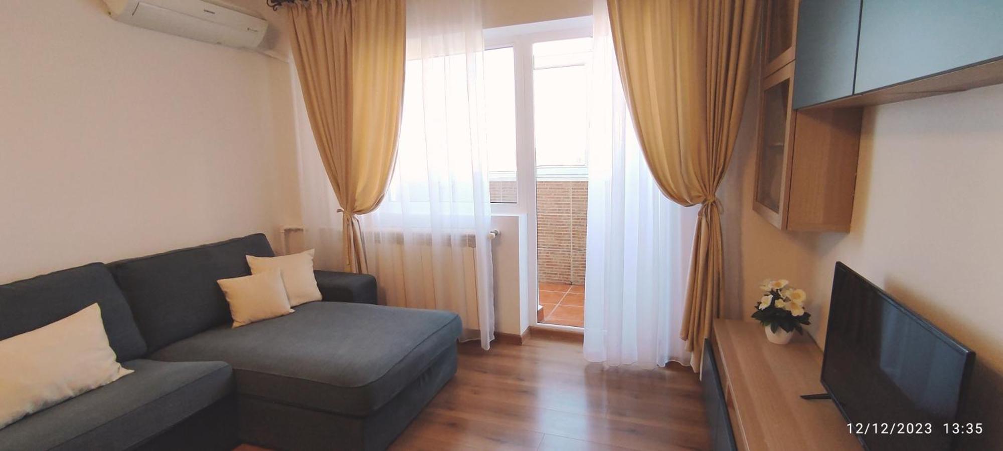 Platinum Apartment - Apartament Cu 3 Camere, 2 Dormitoare, 2 Bai, Bucatarie Complet Utilata, 2 Balcoane 布加勒斯特 外观 照片