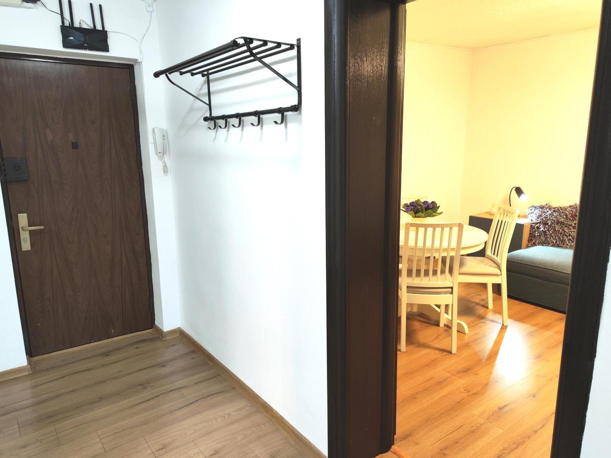 Platinum Apartment - Apartament Cu 3 Camere, 2 Dormitoare, 2 Bai, Bucatarie Complet Utilata, 2 Balcoane 布加勒斯特 外观 照片