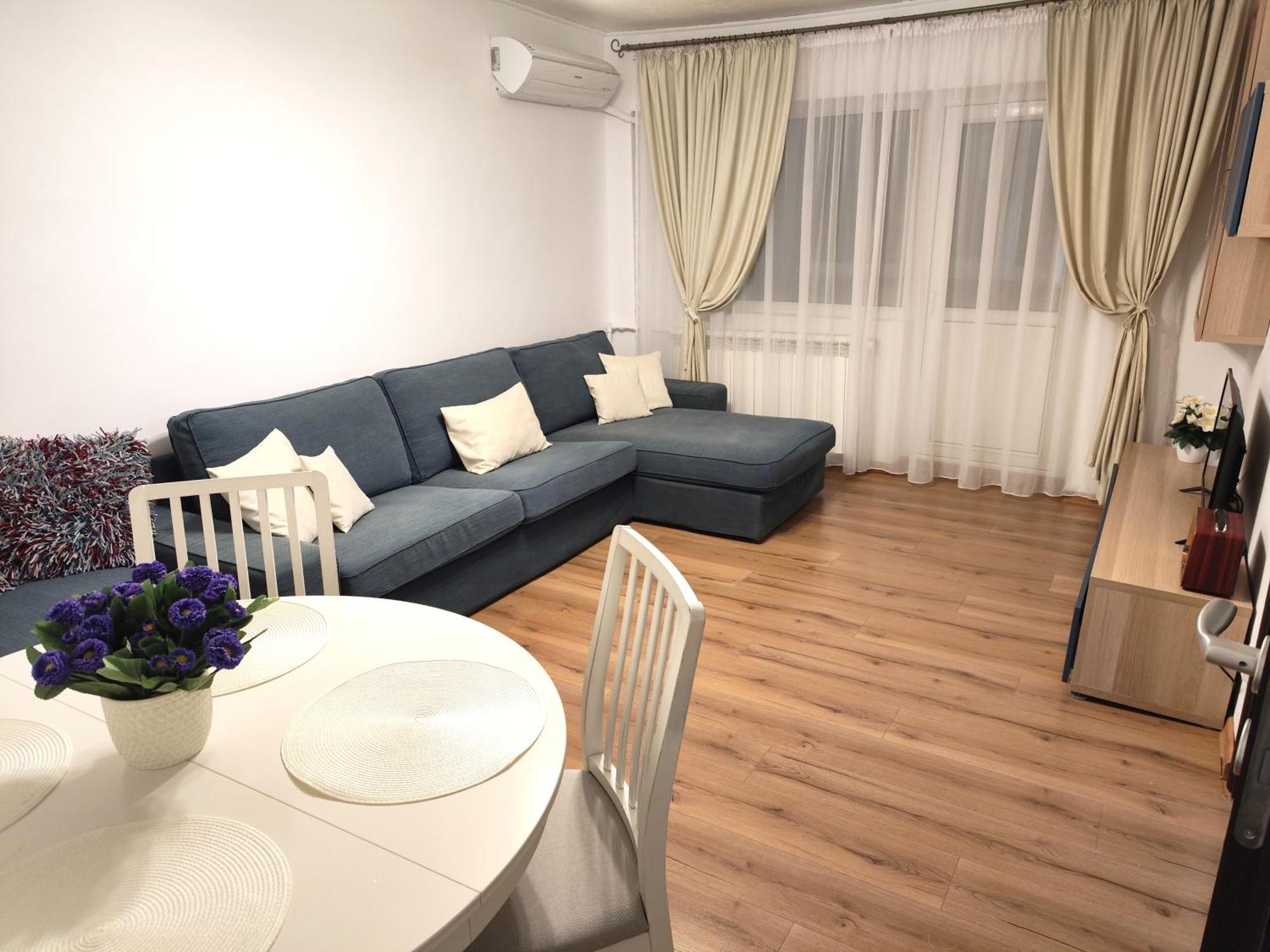 Platinum Apartment - Apartament Cu 3 Camere, 2 Dormitoare, 2 Bai, Bucatarie Complet Utilata, 2 Balcoane 布加勒斯特 外观 照片